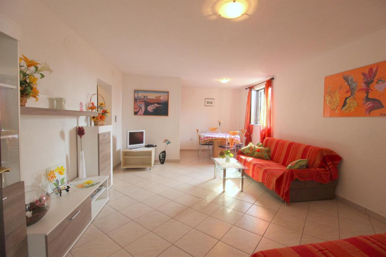 Gianna N2, 600 M From The Beach Новиград Екстериор снимка