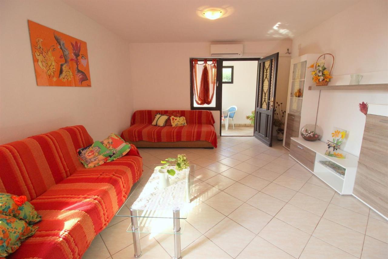 Gianna N2, 600 M From The Beach Новиград Екстериор снимка
